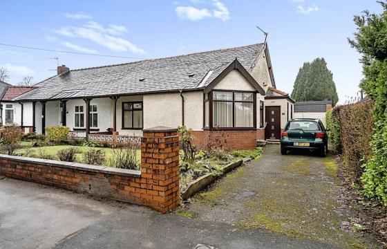 SOLD Property for modernisation in Bolton photo