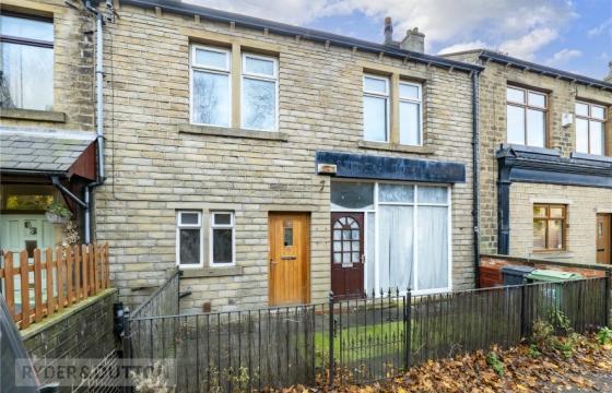 Property with potential in Huddersfield photo
