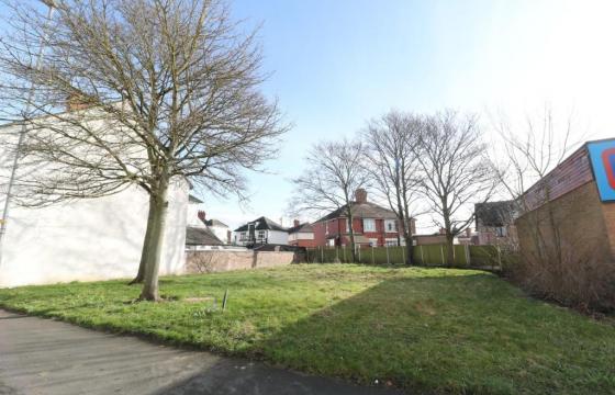 Land for sale in Stoke-on-Trent photo