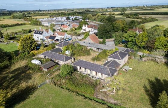 The property now requires modernisation in Hewish photo