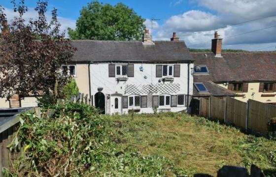 Property for refurbishment in Stone photo