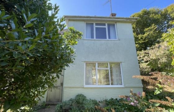 Detached house requiring modernisation in Harwich photo
