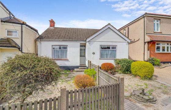 Redevelopment potential in Thundersley photo