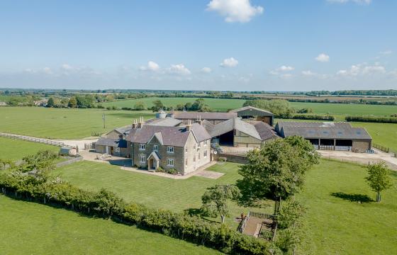 Land for sale in Tathall End, Buckinghamshire photo