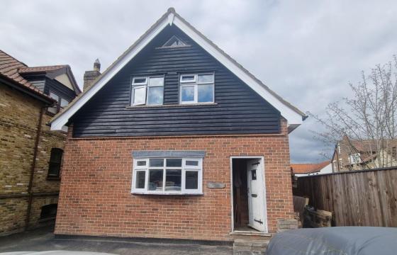 REFURBISHMENT OPPORTUNITY in Epping photo