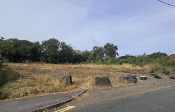 Land for sale in Ystradowen photo