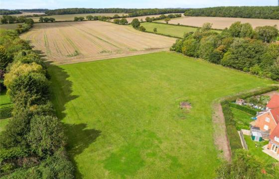 Land for sale in Saffron Walden photo