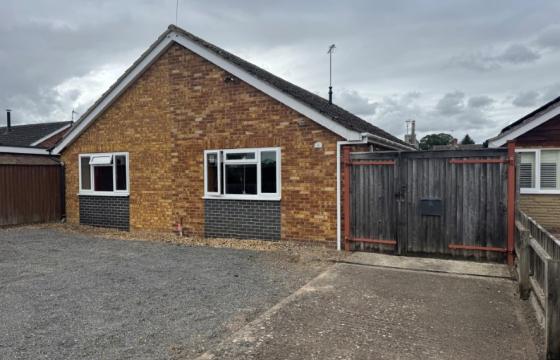 Bungalow in need of finishing in Thetford photo