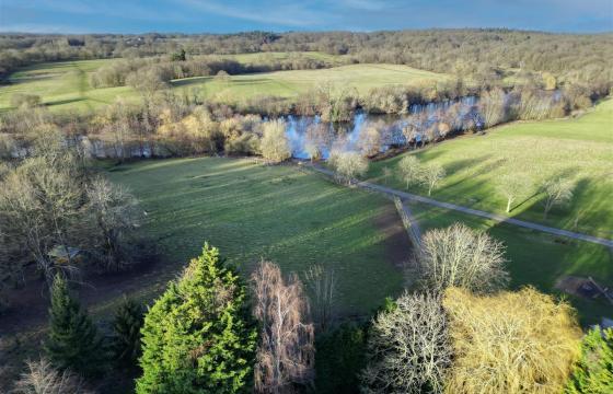 Development opportunity in Brentwood photo