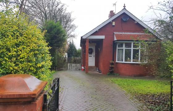 House and land for sale in Preston photo