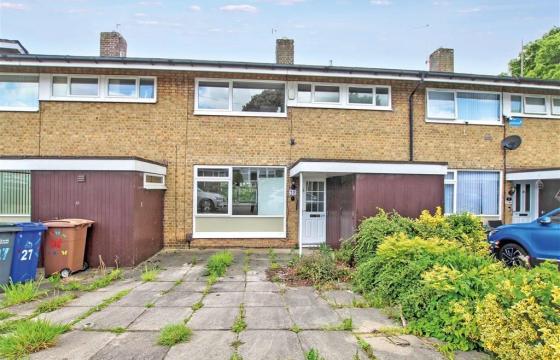 House requiring modernisation in STOKE-ON-TRENT photo