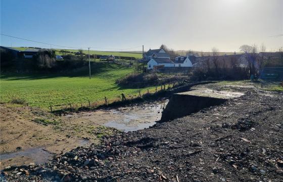 Land for sale in Drongan photo