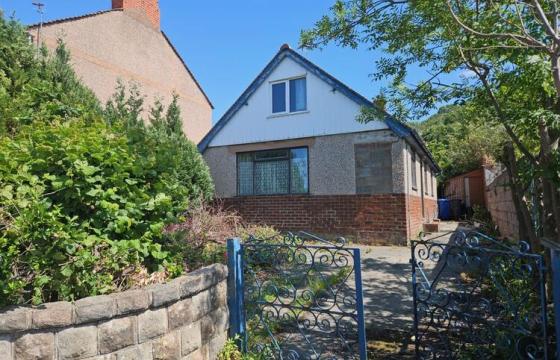 Bungalow requiring modernisation and updating in Prestatyn photo