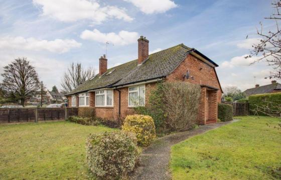 Property for extension in Bourne End photo