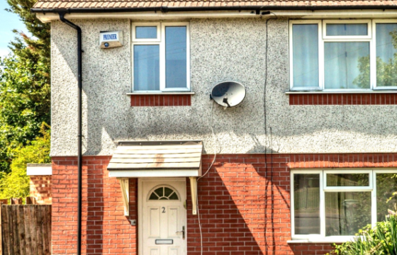 A Semi-Detached House requiring modernisation in Cheltenham photo