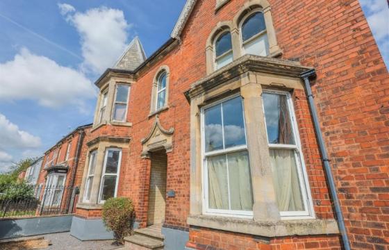 A detached six bedroom house in need of renovation in Spalding photo