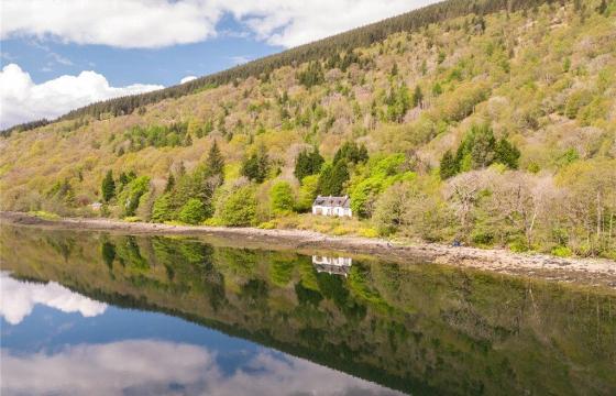 Property for modernisation in Inveraray photo