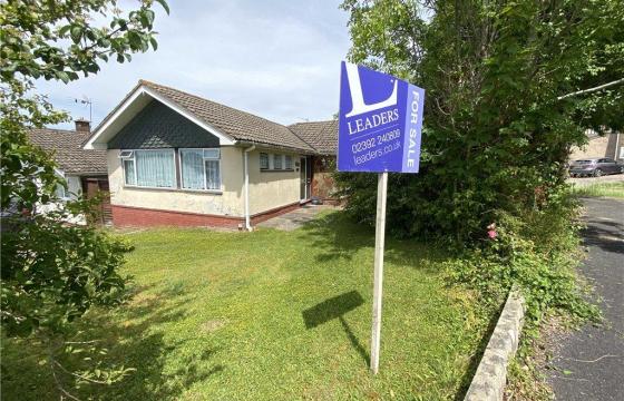 SOLD Property for updating in Waterlooville photo