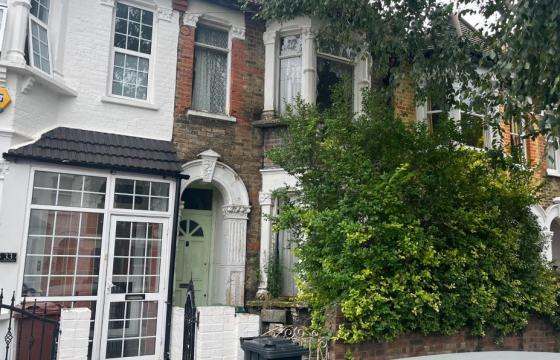 Mid terrace house In need of modernisation in Walthamstow photo