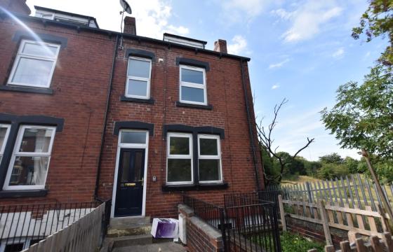 Property for renovation in Leeds photo