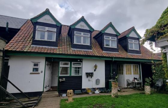 REFURBISHMENT OPPORTUNITY in Epping photo