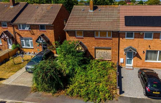 1950’s property for modernisation in Brockworth photo