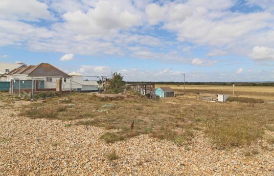 UNIQUE BEACHFRONT OPPORTUNITY in Pevensey photo