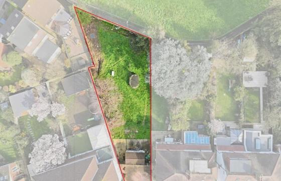 Land for sale in Wanstead photo