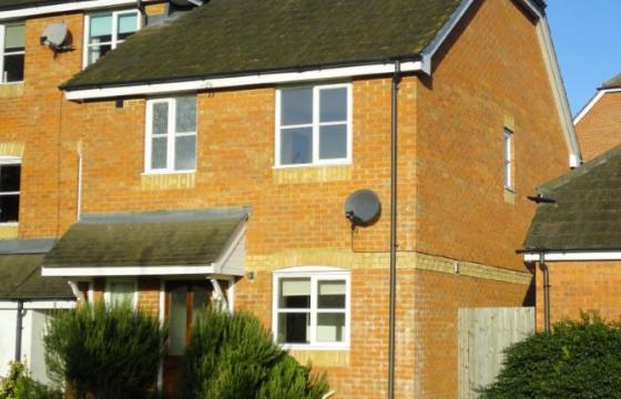 Property for refurbishment in Ashford, Kent photo