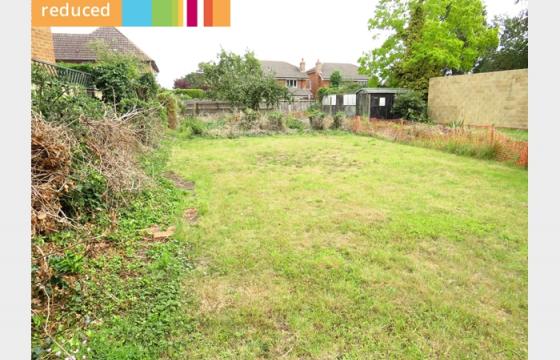 Land for sale in March photo