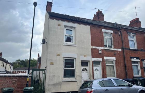 Property in need of modernisation in Coventry photo
