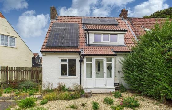 Semi-detached house for updating in Weston-Super-Mare photo