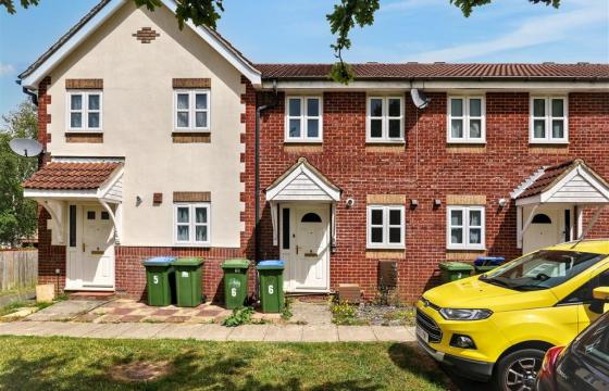House requiring updating/refurbishment in SOUTHAMPTON photo