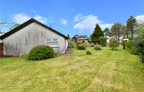 Under Offer, Property for modernisation in Beith photo