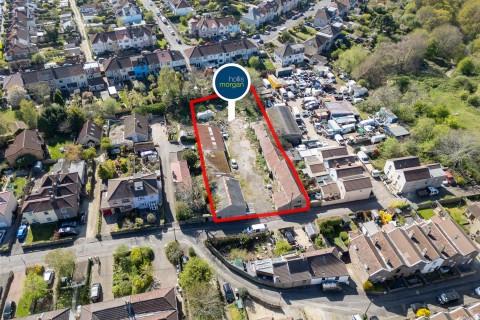 Land for sale in Fishponds photo