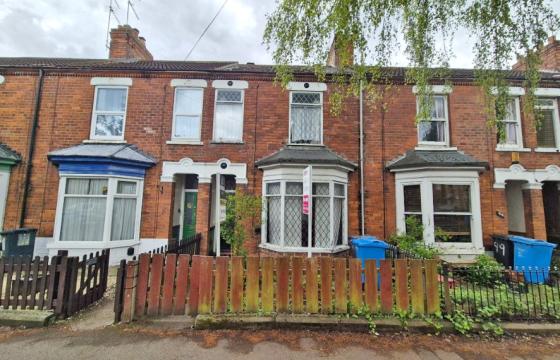 Property in need of some updating in Hull photo