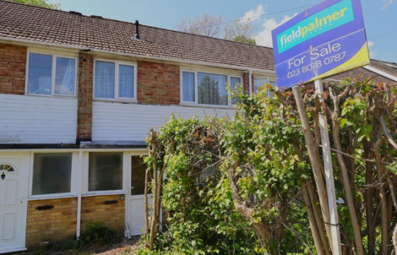 A three bedroom house which is now in need of modernisation in southampton photo