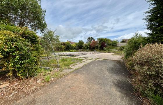 Redevelopment opportunity in Looe photo