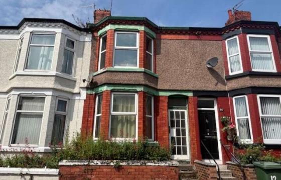 Ideal refurbishment opportunity in Birkenhead photo
