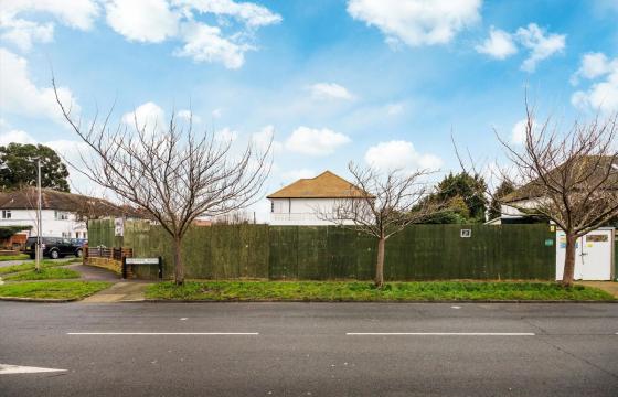 Land for sale in LONDON photo