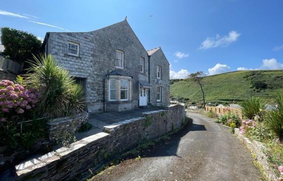 Scope for modernisation or redevelopment in Port Isaac photo