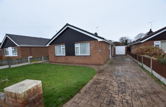 Property for refurbishment in Upton photo