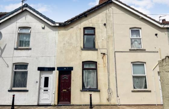 Mid Terrace House for refurbishment in Blackpool photo