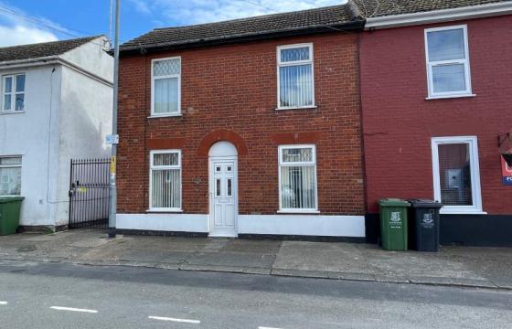 Property in need of modernisation in Great Yarmouth photo