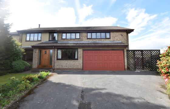 Property would benefit from some internal modernisation in Wakefield photo