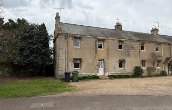 The property requires modernisation in Thetford photo