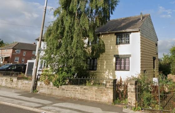 The property requires refurbishment in Barnsley photo