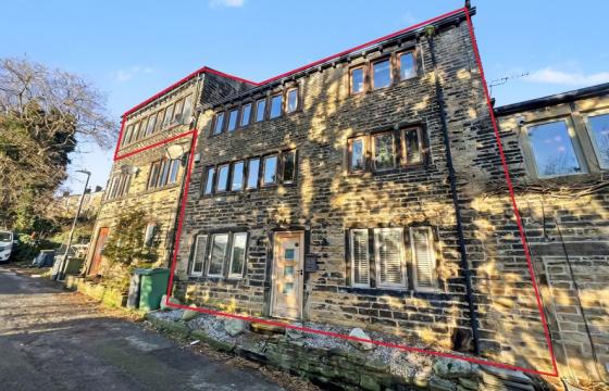 Property for improvement in Huddersfield photo