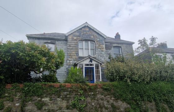 Period property requiring refurbishment in Liskeard photo