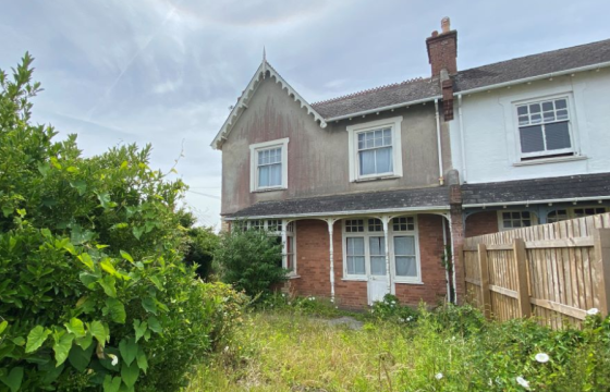 Property requiring modernisation in Torquay photo